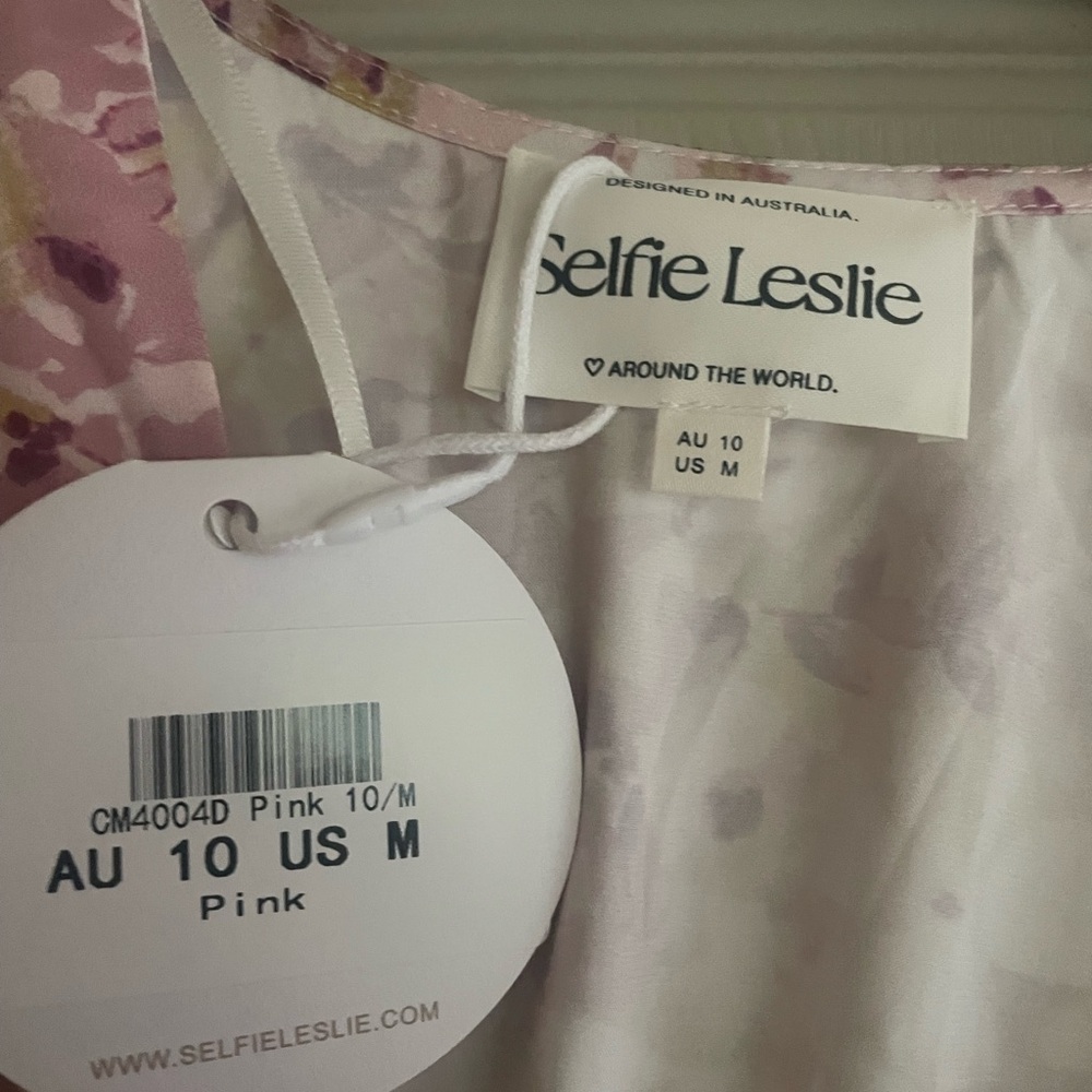 Selfie Leslie Pink Floral Dress - Picture 4 of 6